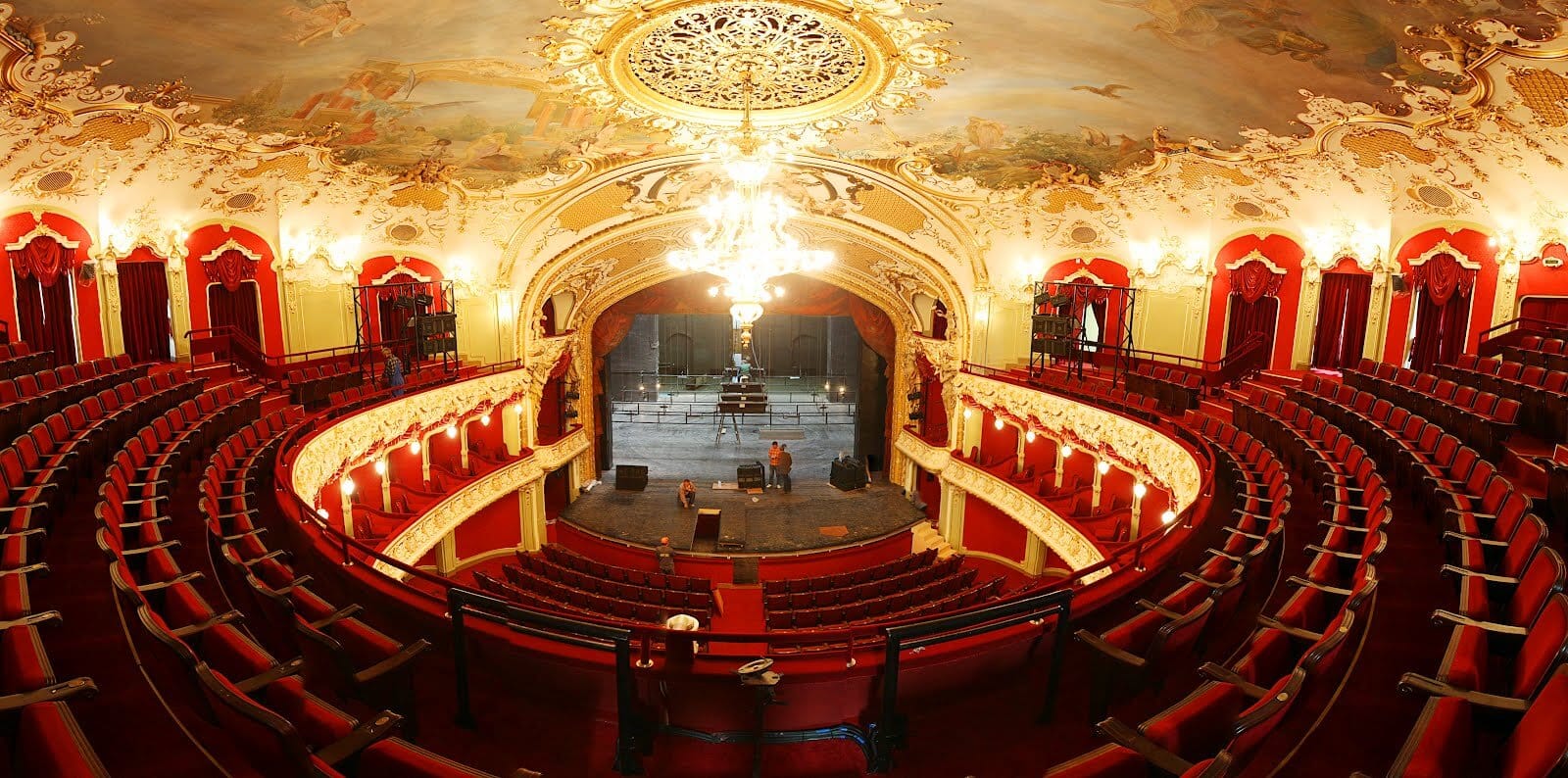 stagiune-septembrie-2018-teatrul-national
